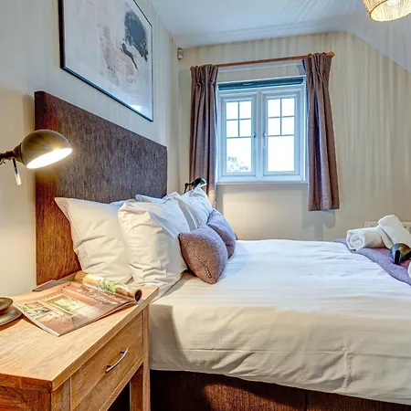 The Vanbrugh Suites Oxford Room photo